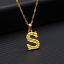Collier pour femme avec lettre 22