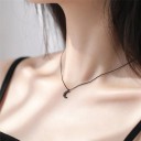 Collier pour femme avec lune D654 2