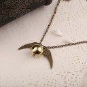 Collier pour femme avec pendentif doré 2