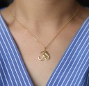 Collier pour femme avec pendentif Om 1