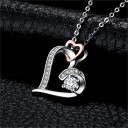 Collier pour femmes avec cœurs et cristal 3