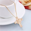 Collier pour femmes avec croix D161 7