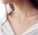 Collier pour femmes avec cube 2