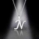 Collier pour femmes avec la lettre D130 16