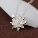Collier pour femmes avec lotus 5