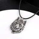 Collier pour homme avec loup D319 2