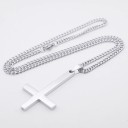 Collier pour homme croix inversée 7