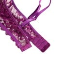 Completo intimo da donna in pizzo viola con reggiseno a coppe aperte e spalline volant e perizoma con cavallo aperto 7