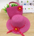 Conjunto de gorro y bolso infantil 1