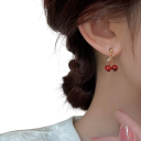 Conjunto de joyería de aleación de zinc en rojo cereza dulce, collar y pendientes colgantes con circonitas, cadena brillante, joyería de moda 2