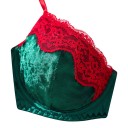 Conjunto de lencería navideño sujetador verde con aros y encaje rojo y tanga con cintura de encaje y lados ajustables 5