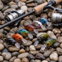 Conjunto de mini wobblers crankbait 8 pcs 4,5 cm em embalagem plástica Iscas artificiais flutuantes com olhos 3D e anzóis triplos Para pesca 5