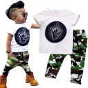 Conjunto de raparigo - t-shirt e calças com padrão militar 1