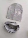 Conjunto infantil de gorro e cachecol com estrela 3