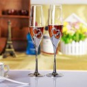 Copas de boda para champán 2 unidades Copas de cristal con base plateada y corazones con piedras Volumen 200 ml Altura 26 cm Para bodas y aniversarios 1