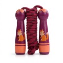 Cordino per bambini con motivo di scoiattolo Manici in legno Corda in cotone morbido 2,7 m Lunghezza regolabile Per bambini fino a 160 cm Color vino 1