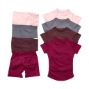 Costum sportiv pentru femei cu pantaloni scurți și tricou cu mânecă scurtă, într-o singură culoare, nylon, spandex, confortabil și stilat pentru fitness 4