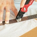 Couteau pliant pour cartons avec espace de rangement pour lames 3 positions de lame Cutter de sécurité pour cartons Couteau avec crochet et 3 lames de rechange 3
