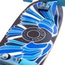 Cruiser skateboard med motiv af blå-hvide vinger Længde 78,7 cm Blå-sort med blå hjul Til kørsel i byen og på cykelstier 5