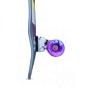 Cruiser skateboard S kicktailem a kolečky 70 mm Délka 78,7 cm Stříbrné trucky Šedomodrý s fialovými koly Na město a chodníky 3