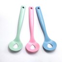 Cucchiaio con foro 4