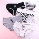 Cuecas femininas com estampado 2