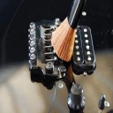 Curățător dublu pentru chitară Perie pentru corzi și fretboard într-un singur instrument Un instrument practic pentru întreținerea chitarei 5
