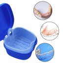 Custodia per protesi dentali con coperchio 8,5 x 8 x 6,5 cm in plastica colorata per la conservazione di protesi e apparecchi ortodontici a casa e in viaggio 11