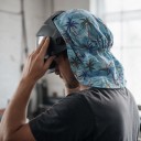 Dæksel til svejsemaske Beskyttelse af hoved og nakke Mål 47 x 46,5 cm Universel til de fleste masker Motiv med palmer og surfbræt Til svejsning 2