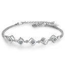 Damarmband med kuber 1