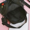 Dame canvas crossbody taske med motiv af spillekonsol Smilende display og broderede knapper Justerbar rem 13 x 19 x 5 cm 3