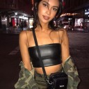 Dame crop top i kunstlæder A1276 2