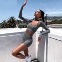 Dame crop top og shorts B987 2