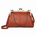 Dame crossbody taske i retro stil med metalramme Lukning med kugler Kæde og lang rem Grainet PU læder 24 x 17 x 7 cm 3