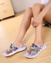 Dame gummisko med sommerfugleprint 4