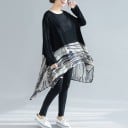 Dame lang løs bluse med lange ærmer Sort overdel og gennemsigtig nederste del med abstrakt mønster Asymmetrisk spids kant Polyester 3