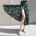 Dame lang omslagsnederdel med blomsterdesign og høj slids Bindebånd i taljen Let flydende chiffon Til varme sommerdage 2