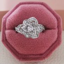 Dame ring med blomst D1569 5