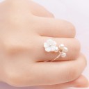 Dame ring med blomst D1756 5