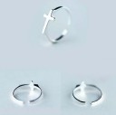 Dame ring med kors D1499 4