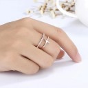 Dame ring med kors D1606 3