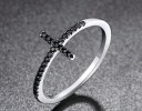 Dame ring med kors D1688 1