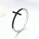 Dame ring med kors D1688 2