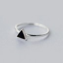 Dame ring med trekant 3