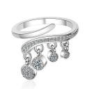 Dame ring med zirkoner D942 1