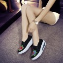 Dame slip-on sneakers med blomster J2404 4