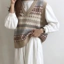 Dame strikket vest uden ærmer med V-udskæring Løs pasform Farverigt geometrisk mønster i striber Beige ribbede kanter Bomuld og spandex 2