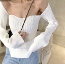 Dame sweater med skulderlukning G240 2