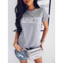 Dame-T-shirt med B70-inskription 1