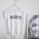Dame-T-shirt med B70-inskription 1